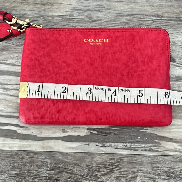 Coach Pink Leather Key Card Zip Wristlet - Picture 9 of 10